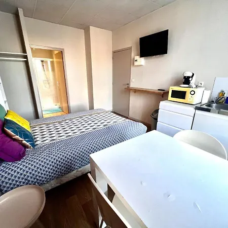 Beau 2 En Centre De Au Calme Proche Gare Apartment