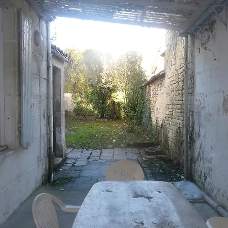 Apartmán Beau 2 En Centre De Au Calme Proche Gare *