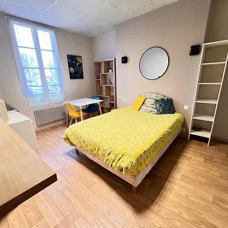 Apartment Beau 2 En Centre De Au Calme Proche Gare Niort
